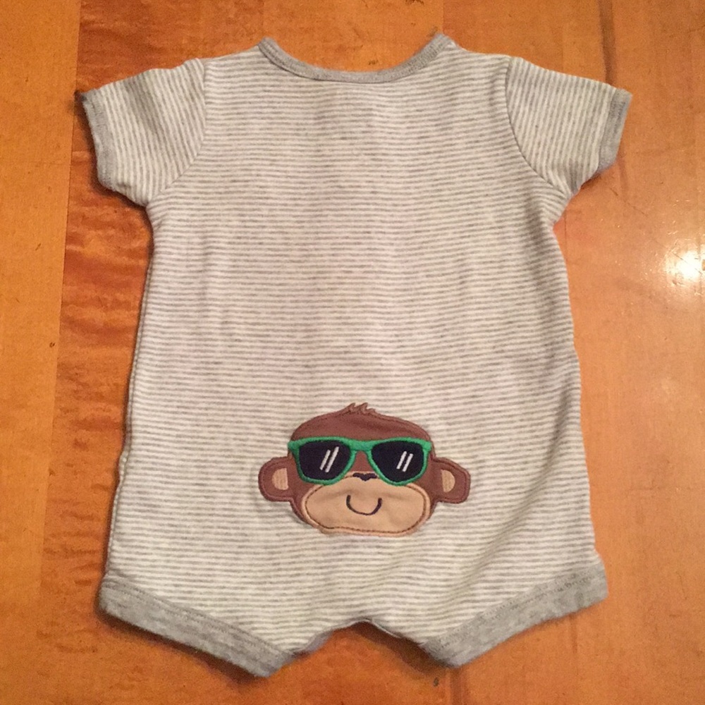 Newborn romper - Picture 2 of 3